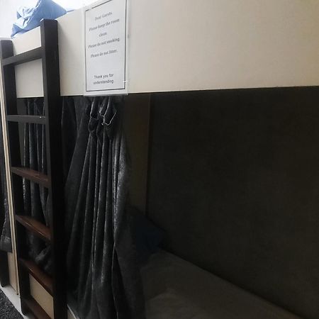 Хотел Хесон Khujand Habitación foto